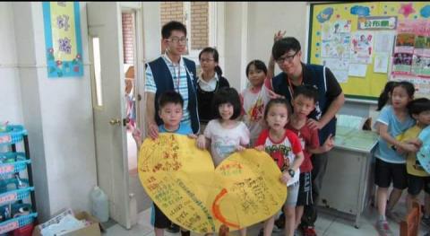 楊朝欽 - 跟小朋友畫出 寫出感謝的話語