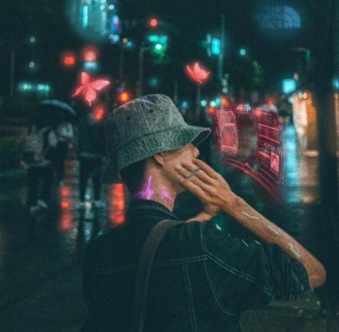 提供相機街服務的專家蔡定家