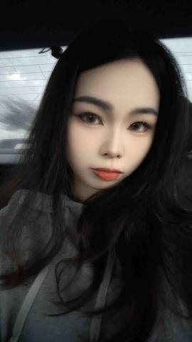 提供收纳挂袋服務的專家李順俞