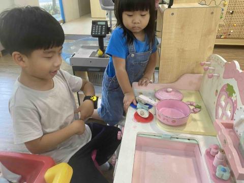 寶貝愛學 - 幼兒親子館英文教學陪玩