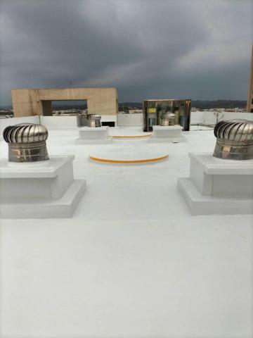 邑光防水隔熱工程 - 屋頂防水隔熱（完工後照片）中華電信大樓。