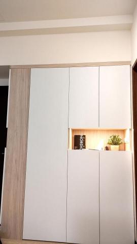 德康美系統櫃烏日店 - 玄關收納高櫃電箱櫃和線燈 德康美系統櫃烏日店 - 玄關收納高櫃電箱櫃和線燈