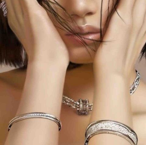 Maoooua插畫 - 照片臨摹局部 Maoooua插畫 - 照片臨摹局部