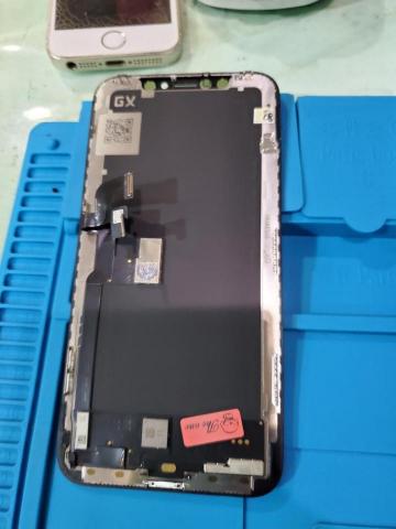 專業手機平板維修 - 不良店家副廠屏 質量有待加強