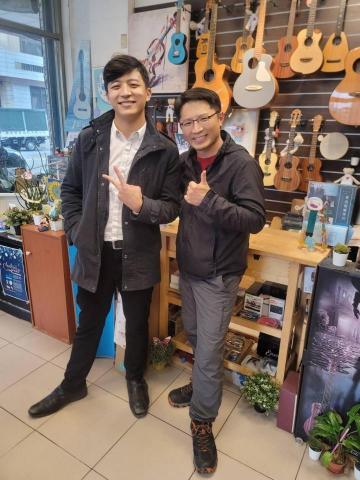 不平凡的黑白鍵 - 