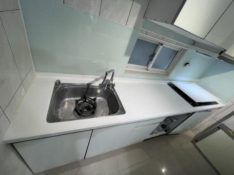 婕紘企業社 - 人造石破裂受損處理,上色處理,翻新 婕紘企業社 - 人造石破裂受損處理,上色處理,翻新