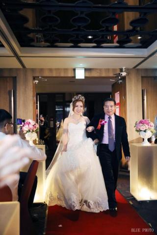 劉艾瑪 - 公主風皇冠進場造型