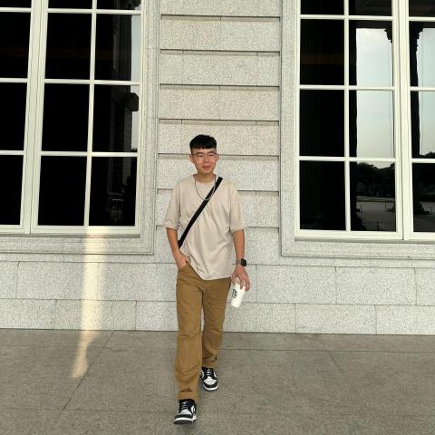 提供籃球網服務的專家籃翊誠