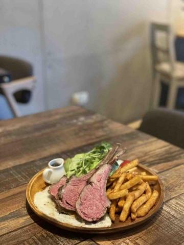 劉宸佑 - 低溫烹調羊肋排