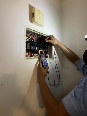 三良水電 - 工作照3