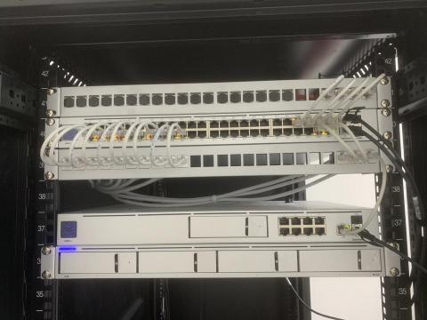 樂思達資訊有限公司 - unifi無線與監控系統建置