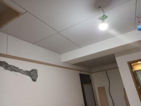 㵆明室內裝潢 - 平釘 冷氣盒