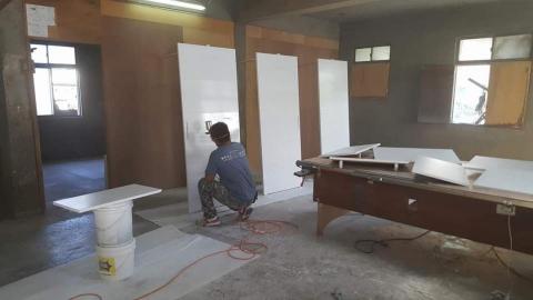 富有油漆工程 - 