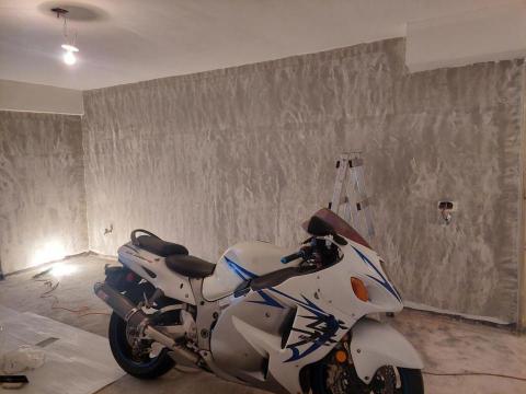 力爺油漆工程 - 中壢區中北路透天地下室(牆壁美化,黑白土 力爺油漆工程 - 中壢區中北路透天地下室(牆壁美化,黑白土