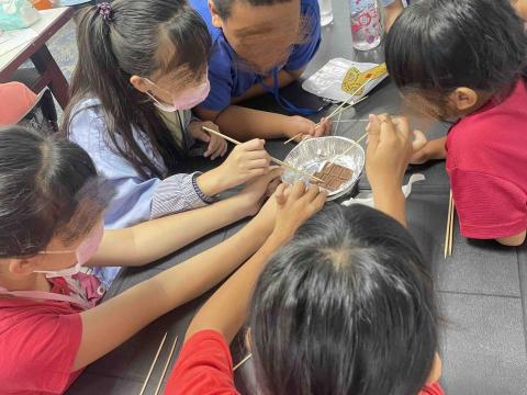 林姵沂 - 偏鄉教育營隊