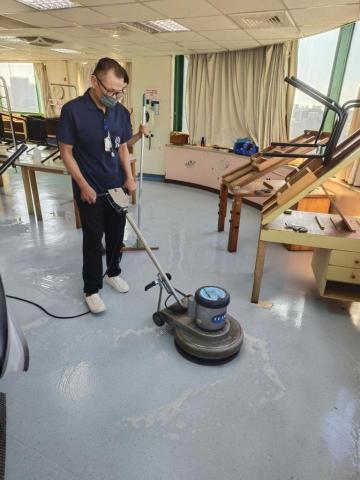 朱明忠 - 復健室