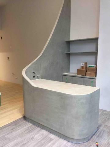 鄭鈞隆 - 托嬰 櫃檯