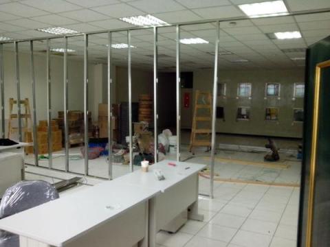 尚灃工程行 - 辦公室隔間拆除