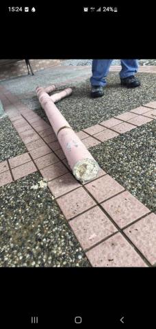 永昇包通 - 廢水管多年未保養示意圖(真實案例) 永昇包通 - 廢水管多年未保養示意圖(真實案例)