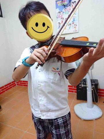 OU Violin 小提琴教師/演奏 - 學生A