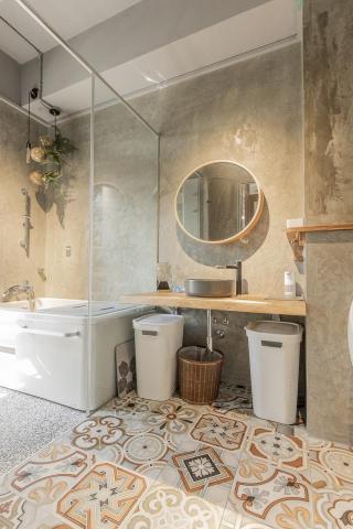 河岸蘭亭｜一站式多風格實景拍攝空間 - 衛浴盥洗