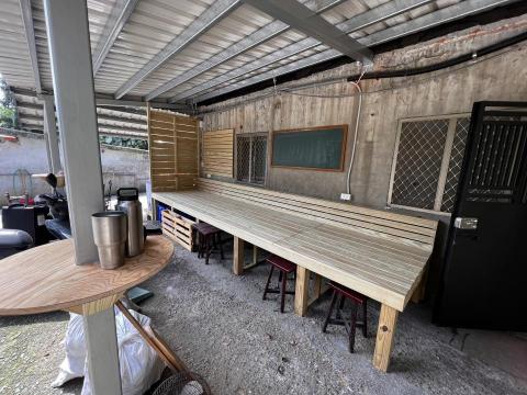 徐聖愷 - 南方松施作