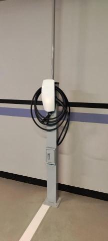 裡原企業(專辦電錶申請、充電樁規劃) - 特斯拉充電樁 裡原企業(專辦電錶申請、充電樁規劃) - 特斯拉充電樁