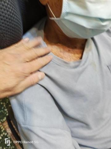 湯翰章 - 按摩拍打