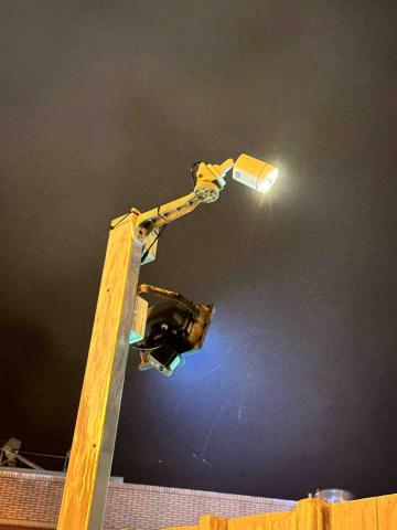 元宇通訊工程行 - 立德200萬全彩鏡頭