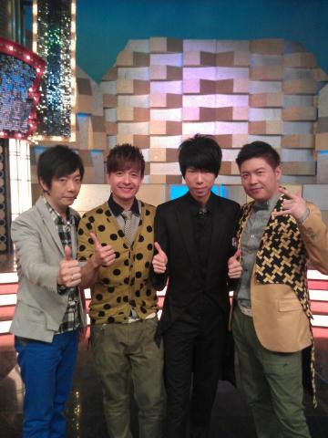 藍羽毛魔術工作室 - 