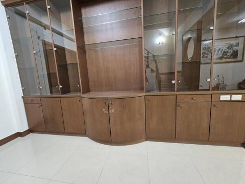 凡蓉精品藝術修護美容/居家店面裝璜瑕疵舊翻新/傢俱皮件精品美 - 25年原木裝璜受損瑕疵,部份補色美容,加上保護護木防水膜 凡蓉精品藝術修護美容/居家店面裝璜瑕疵舊翻新/傢俱皮件精品美 - 25年原木裝璜受損瑕疵,部份補色美容,加上保護護木防水膜