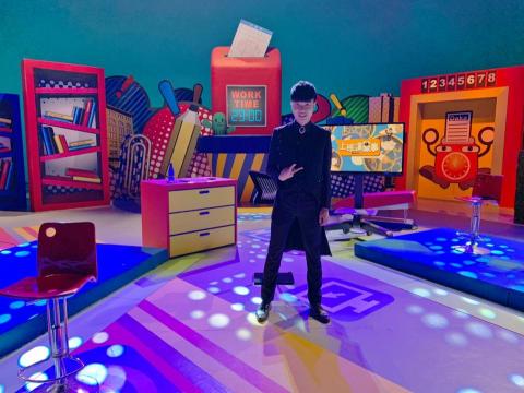 藍羽毛魔術工作室 - 