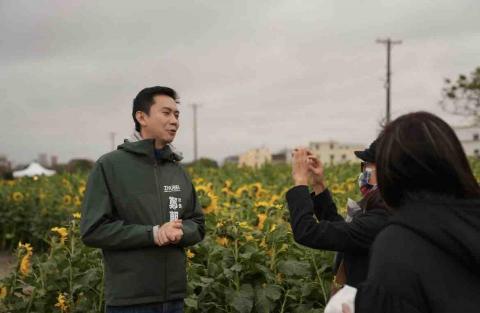 Chui Jiajhen -  竹北市市長 側拍紀錄