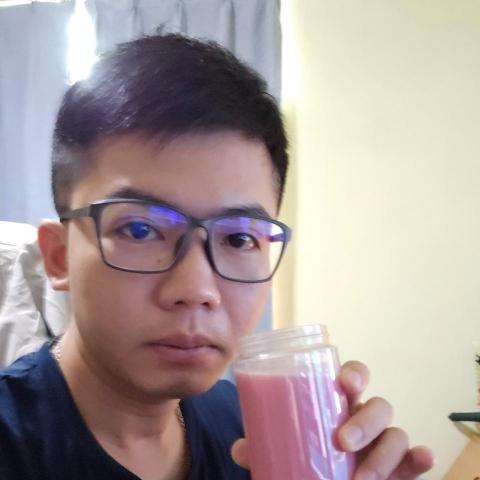 提供代購服務的專家吳佳晉