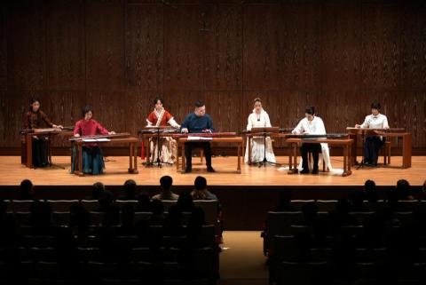 邱柏翰古琴教學 - 國家兩廳院古琴三重奏