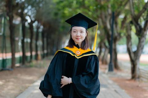 王薏婷 王薏婷