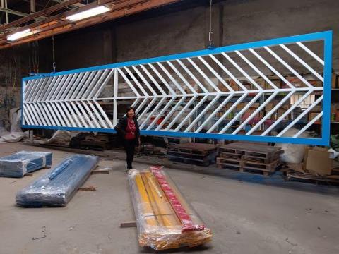 簡登豪 - 雙色大門粉體烤漆(最大可到12米8)