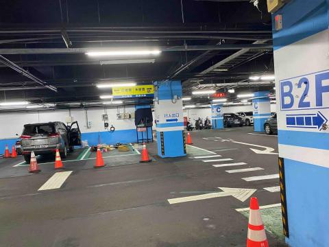 厚德水電工程行 - 桃園市府停車場充電樁