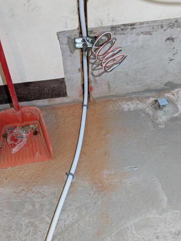 承家水電工程行 - 插座配管施工