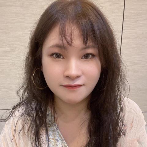 提供兼差服務的專家趙小姐