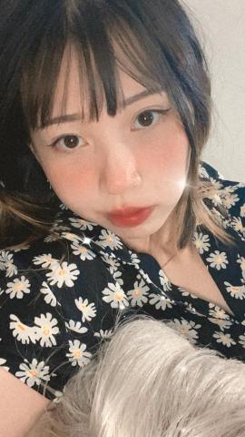 施萍 - 對，我大概就是長這樣。