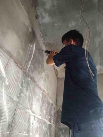 旭泉抓漏工程 - 結構補強工程（鑽孔至結構蜂窩）