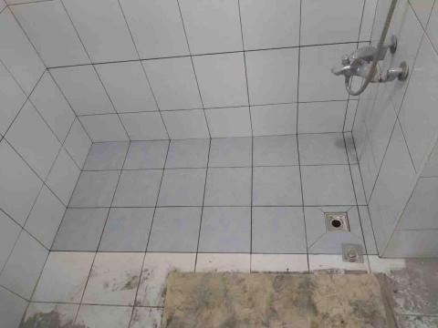 旭泉抓漏工程 - 浴室淋浴區局部防水工程