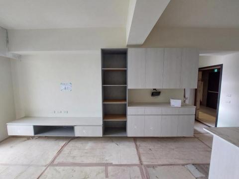 家成-樹上的貓與鷹 - 