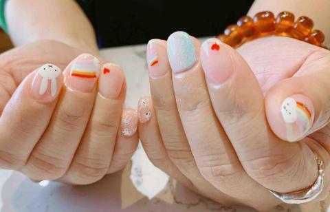 黑貓小姐美甲美睫設計 - 全手繪，無修圖