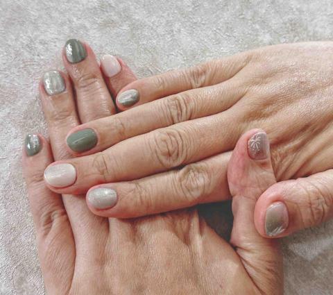 黑貓小姐美甲美睫設計 - 全手繪，無修圖