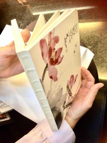 鴻順印刷-北區 - 裸褙精裝書 鴻順印刷-北區 - 裸褙精裝書