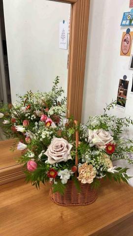 Happiness comes 花藝工作坊 - 韓式鮮花籃