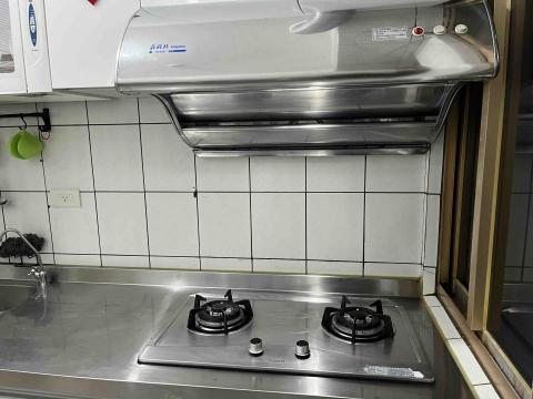 小資家適 - 廚房灶台清洗後