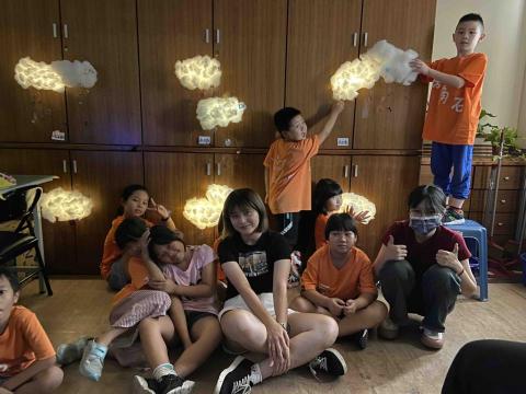 晶晶美術老師 - 週日diy環保課程